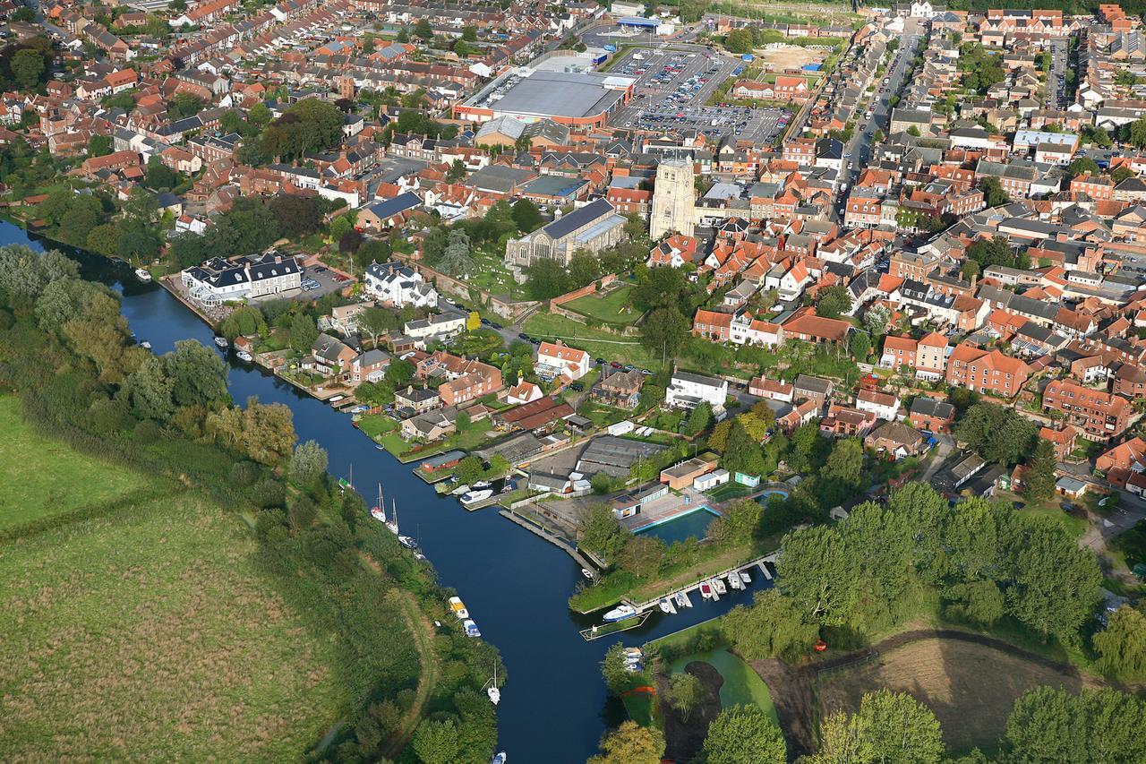 Swan House Hotell Beccles Eksteriør bilde